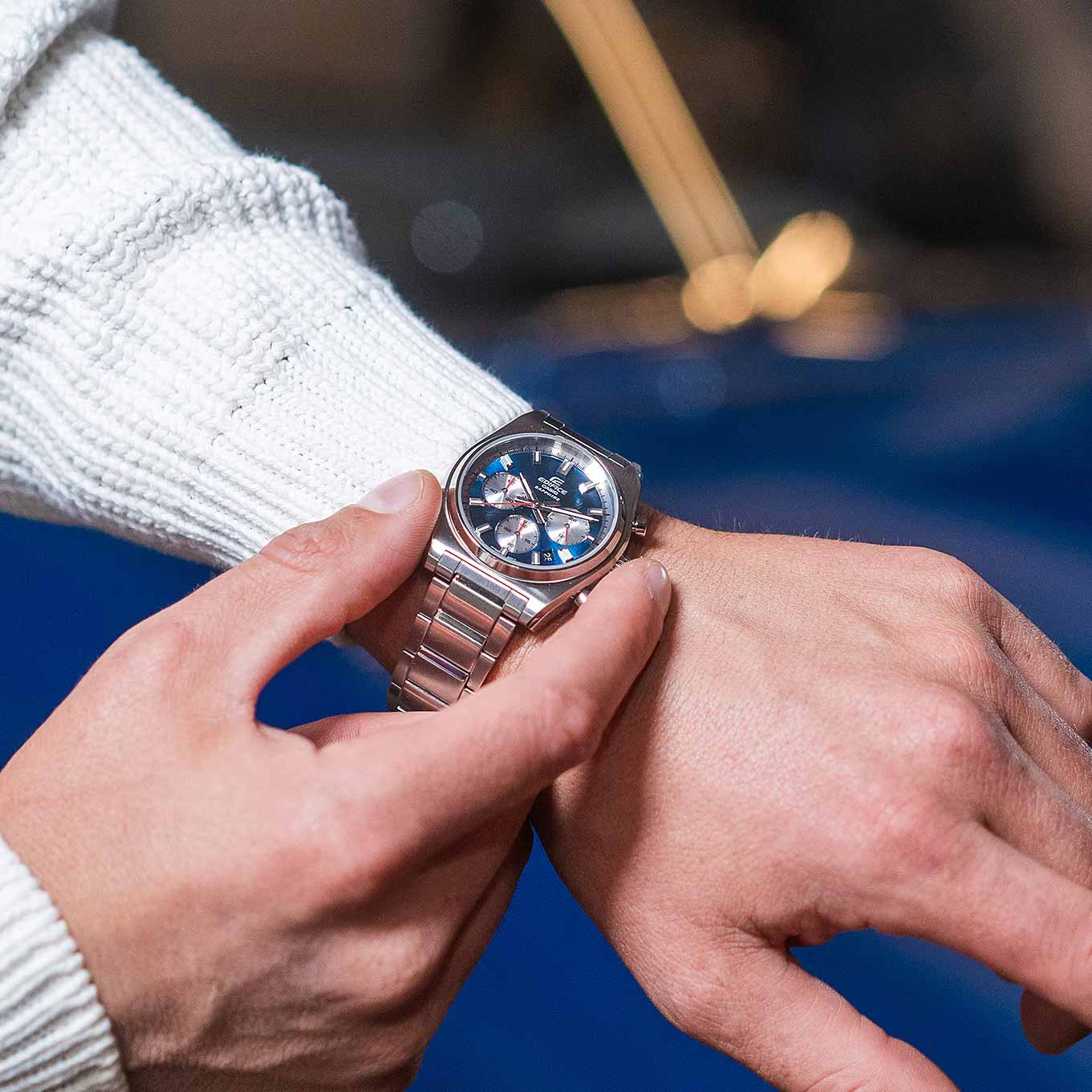 Sličica proizvoda EFB-730D-2AVUEF Edifice Sapphire Muški Sat 3 od 3